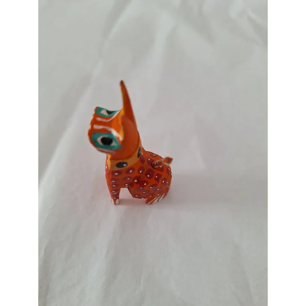 Little DOG‎ Alebrije Hand Carved Oaxacan Folk Art Oaxaca Mexico
